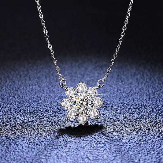 [N03B]S925 Sterling Silver Fashionable Sunflower Moissanite Necklace