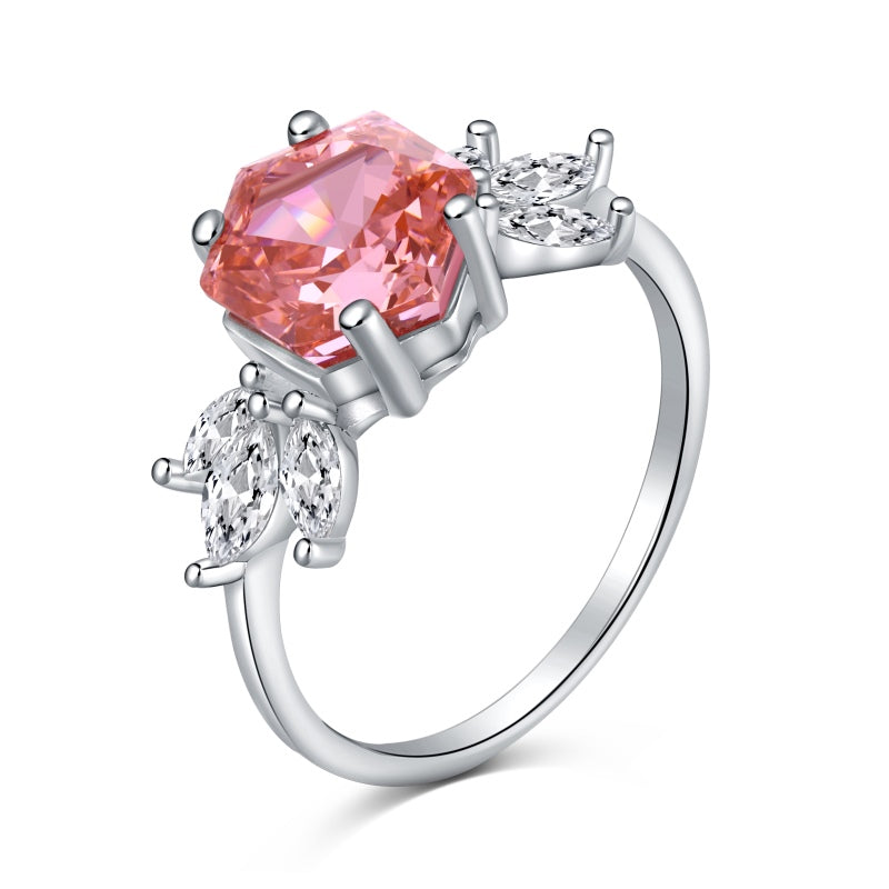 [G35]S925 Sterling Silver Distinctive Hexagonal Ice Cut Fashion Cubic Zirconia Ring