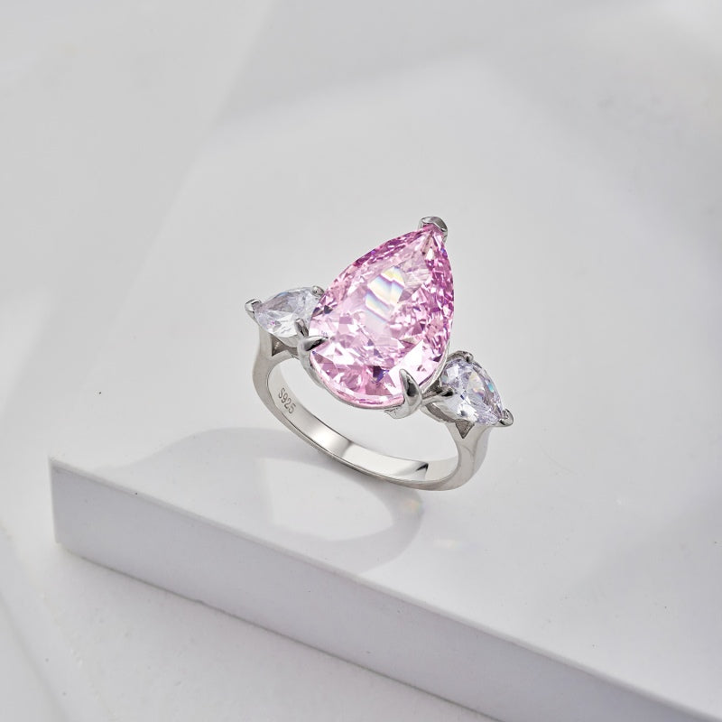 [G41]S925 Sterling Silver High quality teardrop shaped cubic zirconia ring