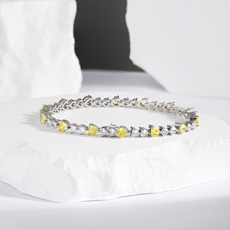 [G105]S925 Lovely Love Cut Cubic Zirconia Bracelet