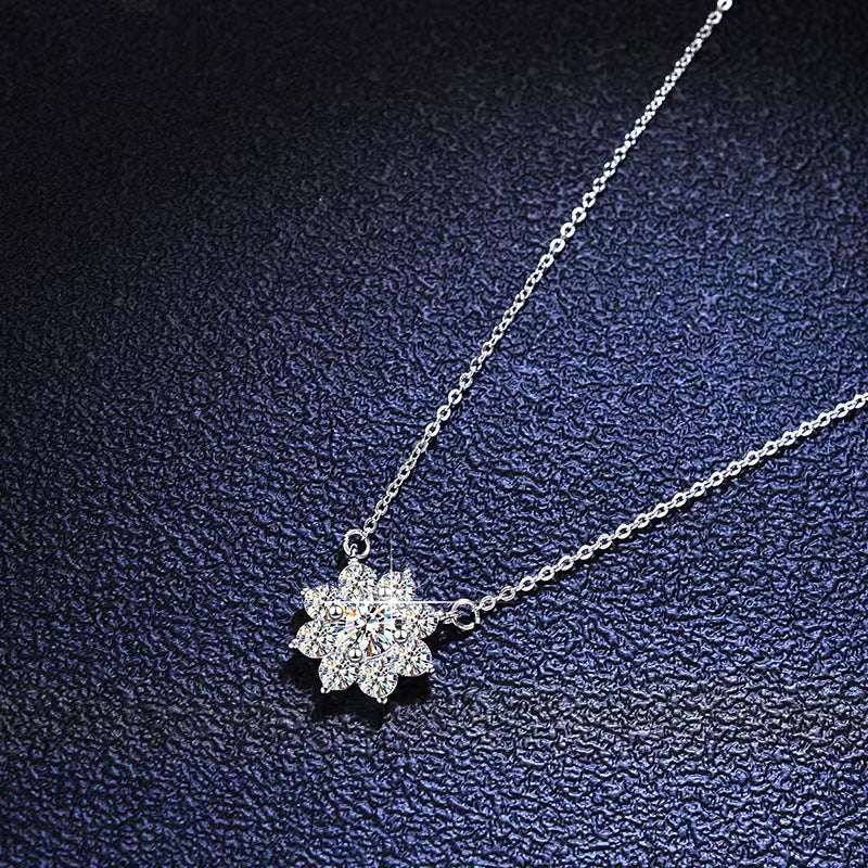 [N03B]S925 Sterling Silver Fashionable Sunflower Moissanite Necklace