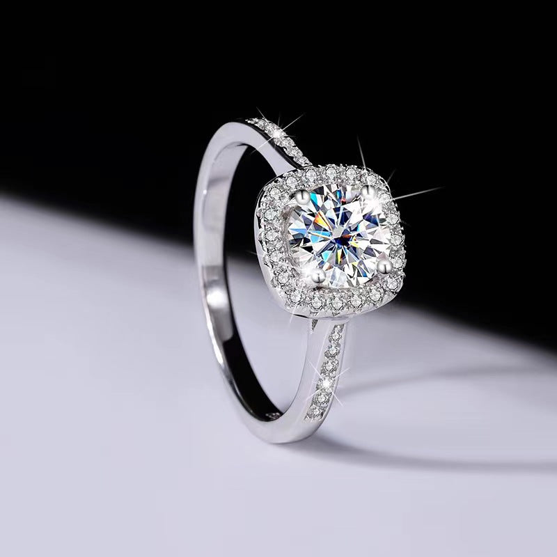 [B001]The Classic Square package Moissanite Ring