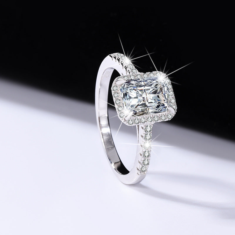 [B220]S925 Sterling Silver Classic Alien 2ct Simple Moissanite Ring